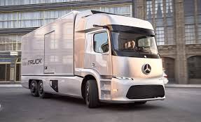 mercades-self-driving-truck